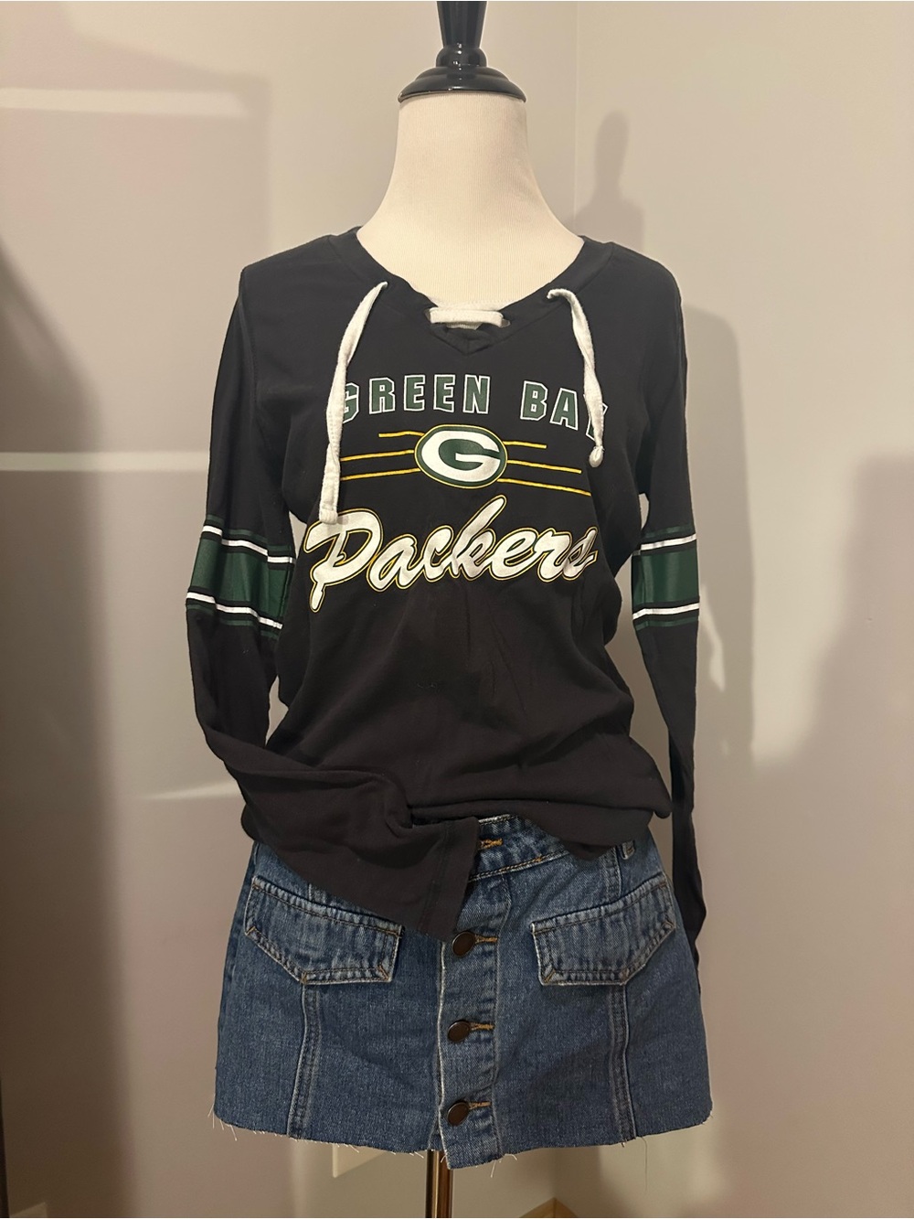NFL Team Apparel Women's Black and White Lace-Up Top